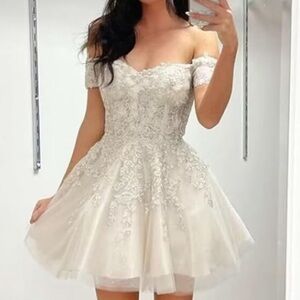 Beautiful short homecoming dress